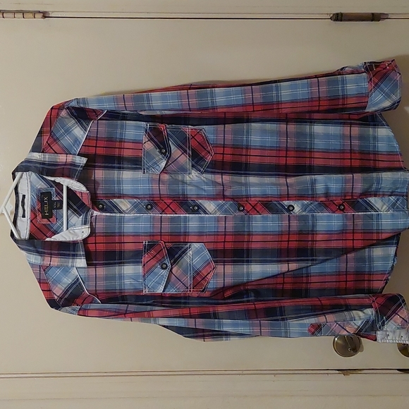 helix dress shirts Helix Shirt Mens Size Medium Button Down Long Sleeve Cotton Plaid Y2K